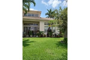 1338 Beacon Circle Wellington, FL 33414 Sold 06/19/23
