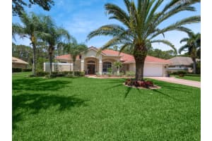 8828 Sw Fishermans Wharf Drive, Stuart, Fl 34997 Stuart, FL 34997 Sold 06/12/23