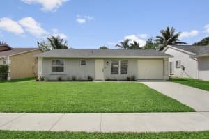 5424  Edgerton Avenue, Lake Worth Beach, FL 33463 Sold 07/03/23