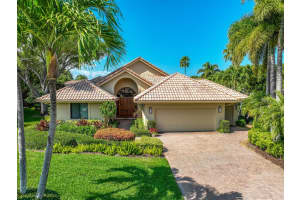 13853  Rivoli Court, Palm Beach Gardens, FL 33410 Sold 11/16/23