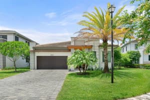 10647 N Lago Vista Circle, Parkland, FL 33076 Sold 08/11/23