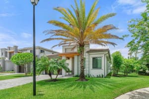 10647 N Lago Vista Circle, Parkland, FL 33076 Sold 08/11/23