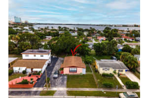 1344  9th Street, West Palm Beach, FL 33401 Sold 06/07/23