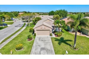 628 NW Stanford Lane, Port Saint Lucie, FL 34983 Sold 09/15/23