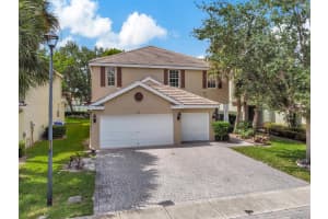 297  Berenger Walk Walk, Royal Palm Beach, FL 33414 Sold 07/24/23