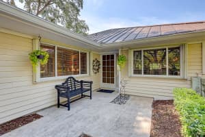 5223 SE Club Way, Stuart, FL 34997 Sold 08/11/23