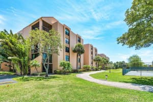 450 Egret Circle 9510 Delray Beach, FL 33444 Sold 06/20/23