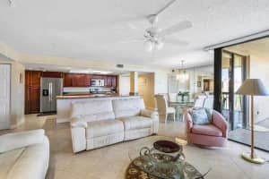 450 Egret Circle 9510 Delray Beach, FL 33444 Sold 06/20/23
