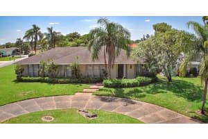 117  Meadowlark Drive, Royal Palm Beach, FL 33411 Sold 07/13/23