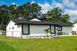 398 SW Eastport Circle, Port Saint Lucie, FL 34953 Sold 05/31/23