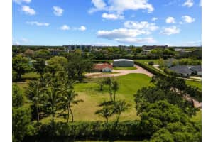 6610 Skyline Drive, Delray Beach, FL 33446 Sold 11/02/23