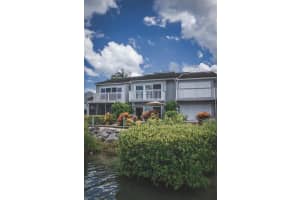 2428 Harbour Cove Drive Hutchinson Island, FL 34949 Sold 06/16/23
