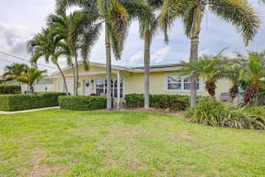 318  Holly Avenue, Port Saint Lucie, FL 34952 Sold 06/29/23