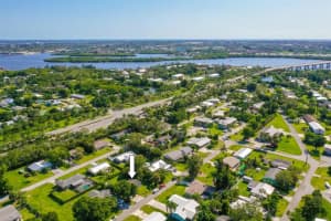 927 SW 37th Street, Palm City, FL 34990 Sold 06/27/23