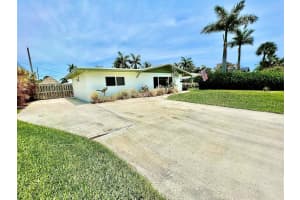 381 NE 28th Terrace, Boca Raton, FL 33431 Sold 08/14/23