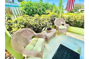 381 NE 28th Terrace, Boca Raton, FL 33431 Sold 08/14/23