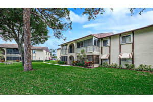 3486  La Palmas Court   D-1, Greenacres, FL 33463 Sold 08/16/23