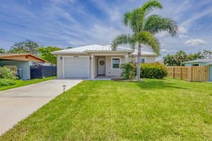 2478 Se Harrison Street Stuart, FL 34997 Sold 06/16/23