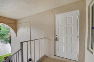13870  Oneida Drive    F2, Delray Beach, FL 33446 Sold 08/04/23