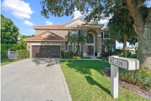 235  Sparrow Point, Jupiter, FL 33458 Sold 07/28/23