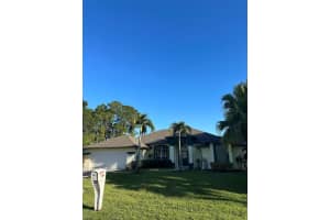 1982 SW Hunters Club Way, Palm City, FL 34990 Sold 07/10/23