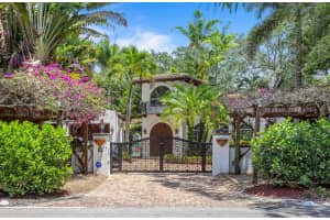 50  Paloma Avenue, Boca Raton, FL 33486 Sold 12/01/23