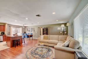 206 Dove Circle Royal Palm Beach, FL 33411 Sold 06/16/23