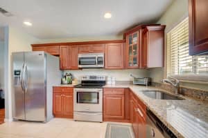 206 Dove Circle Royal Palm Beach, FL 33411 Sold 06/16/23
