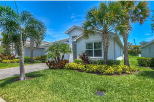 12031 SW Jasper Lake Way, Port Saint Lucie, FL 34987 Sold 09/14/23