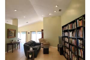 176  Citrus Avenue Boynton Beach, FL 33436 Sold 06/02/23