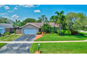 9597  Oregon Road, Boca Raton, FL 33434 Sold 08/25/23