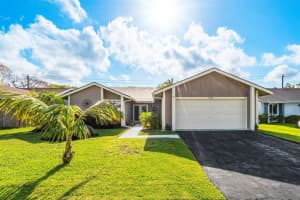 5840 Teakwood Road Lake Worth, FL 33467 Sold 07/12/23