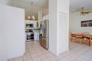 4561 Discovery Lane 15, West Palm Beach, FL 33417 Sold 12/29/23