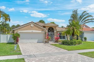 8069 Palm Gate Drive Boynton Beach, FL 33436 Sold 06/15/23
