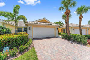 9134 SE Hawks Nest Court, Hobe Sound, FL 33455 Sold 06/16/23