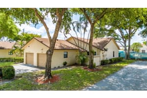 5288 Gate Lake Road 5288 Tamarac, FL 33319 Sold 07/07/23