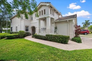 2172  Wingate Bend Wellington, FL 33414 Sold 06/15/23