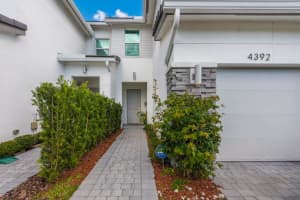 4392  Veleiros Avenue, Deerfield Beach, FL 33064 Sold 08/31/23