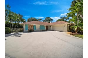 3910 SE Quanset Terrace, Stuart, FL 34997 Sold 06/14/23