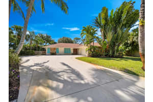 3910 SE Quanset Terrace, Stuart, FL 34997 Sold 06/14/23