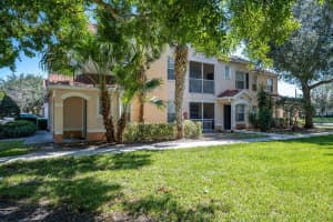 2424  57th Circle Vero Beach, FL 32966 Sold 06/30/23