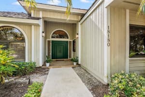 18180 SE Ridgeview Drive, Jupiter, FL 33469 Sold 11/17/23