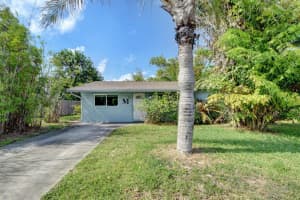 111 Se 11th Avenue