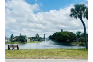 MLS# R10889778, West Palm Beach, Florida 33417