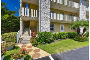 5530 N Ocean Boulevard 101, Ocean Ridge, Fl 33435 Ocean Ridge, FL 33435 Sold 07/17/23
