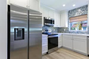 717 S Us Highway 1    411 Jupiter, FL 33477 Sold 06/09/23