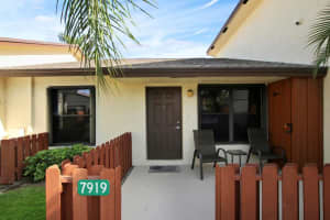 7919 SE Villa Circle, Hobe Sound, FL 33455 Sold 06/07/23