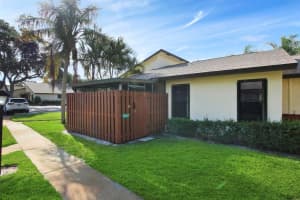 7919 SE Villa Circle, Hobe Sound, FL 33455 Sold 06/07/23