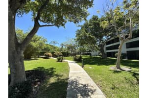 1420  Sheridan Street   27h Hollywood, FL 33020 Sold 06/21/23