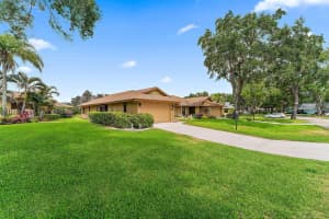 12816 SE Pinehurst Court, Hobe Sound, FL 33455 Sold 07/18/23